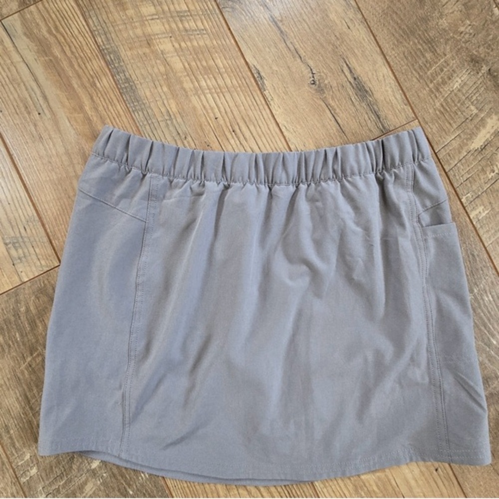 Patagonia Womens Medium Skort   Polyester And Elastne Rn 51884